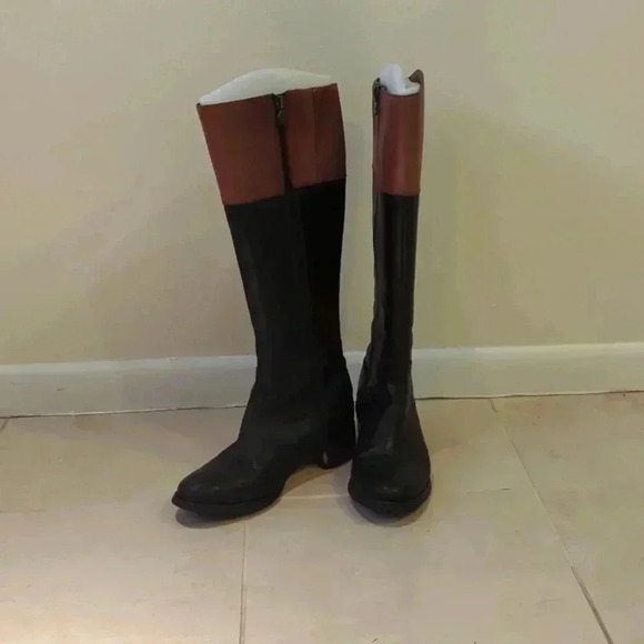 Etienne Aigner size 6 knee-high boots - Picture 1 of 6